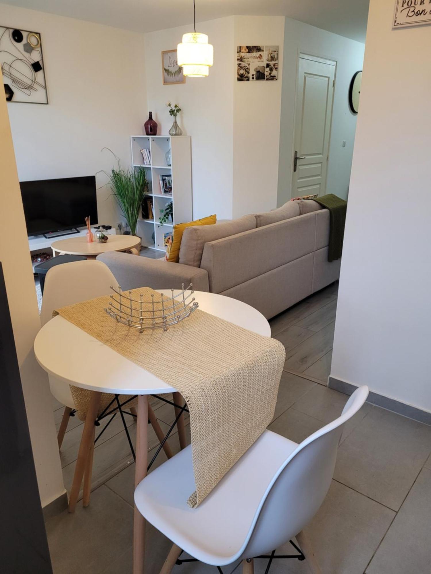 Cocooning House 212 Suite Cosy Sunshine Appartement Aeroport Paris Roissy Cdg Et Parc Asterix Survilliers Luaran gambar